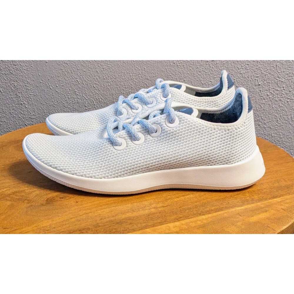 Allbirds Women's 10 Tree Runner Shoes Blizzard Off-White Lightweight A11377W100